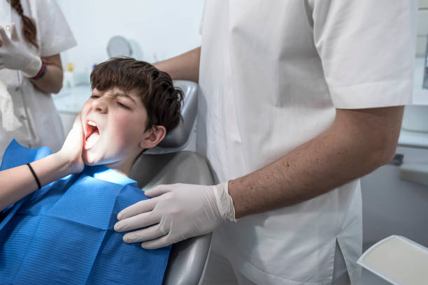 Best Emergency Treatment for Toothache in Otterbe, IN